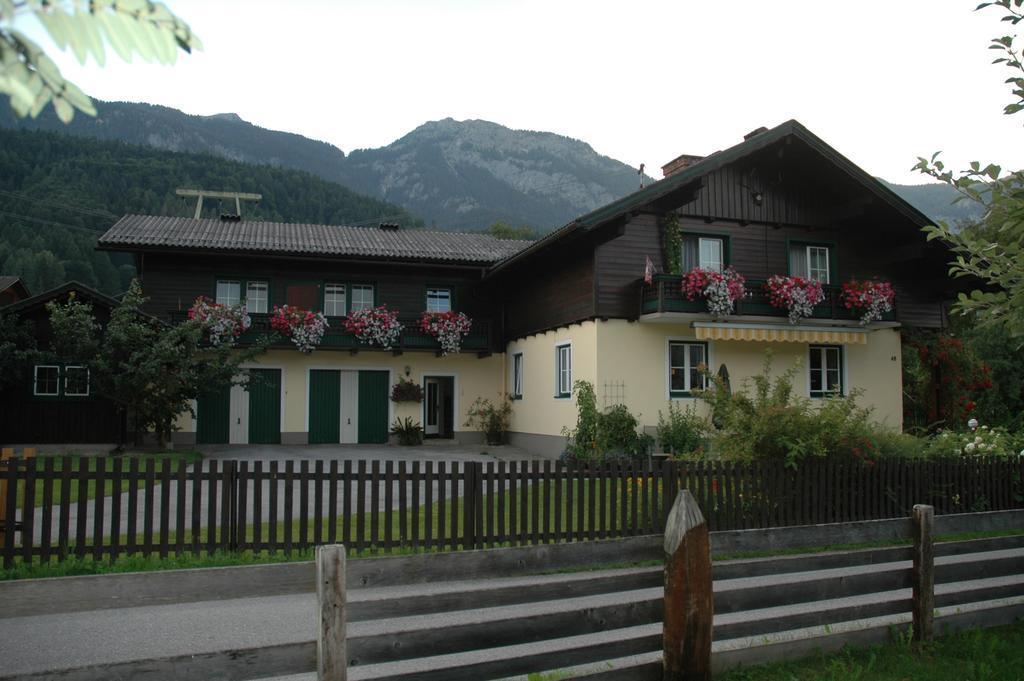 Ferienwohnung Schoenauer Haus im Ennstal Exteriör bild